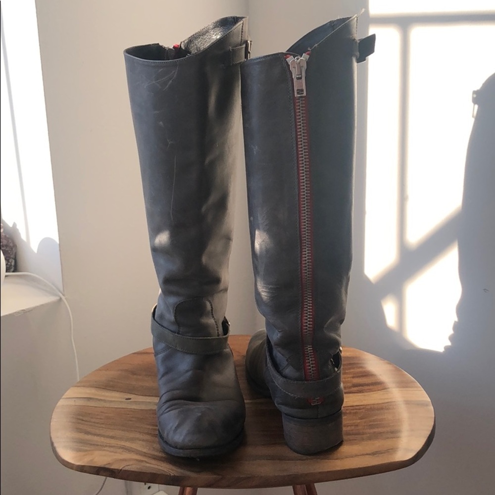 Charles David Rowdy Boot in Black